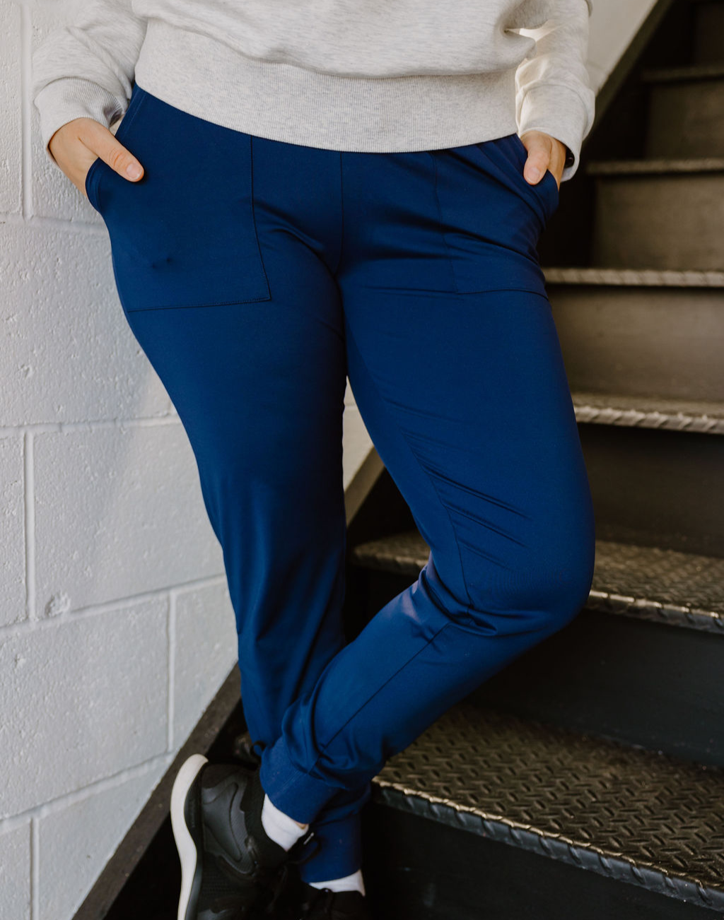 Everyday Jogger Navy